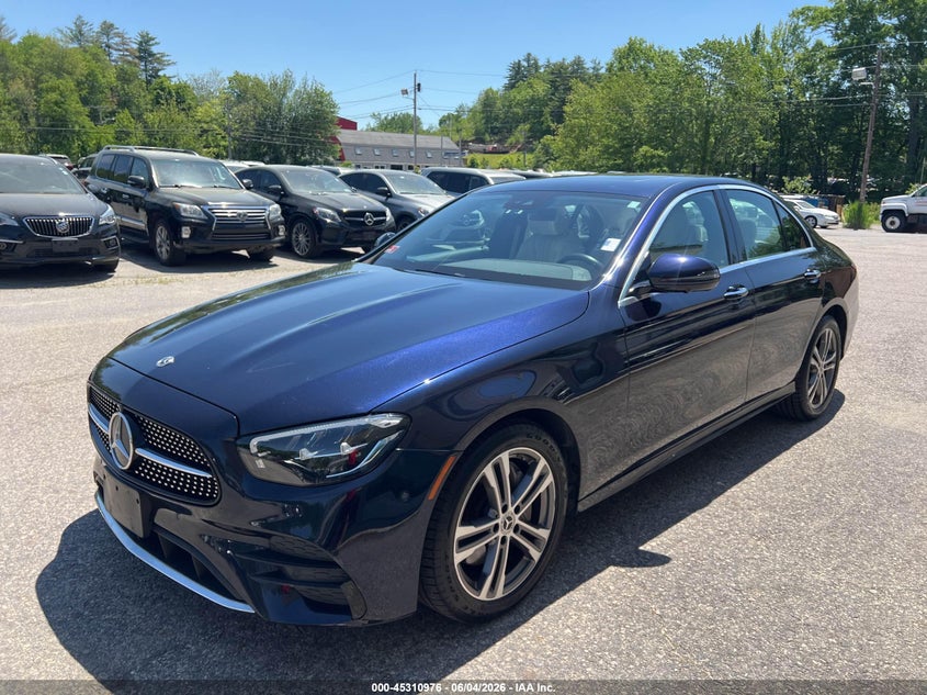 Vin: w1kzf8eb3nb032781, lot: 45808902, mercedes-benz e 350 4matic 20222
