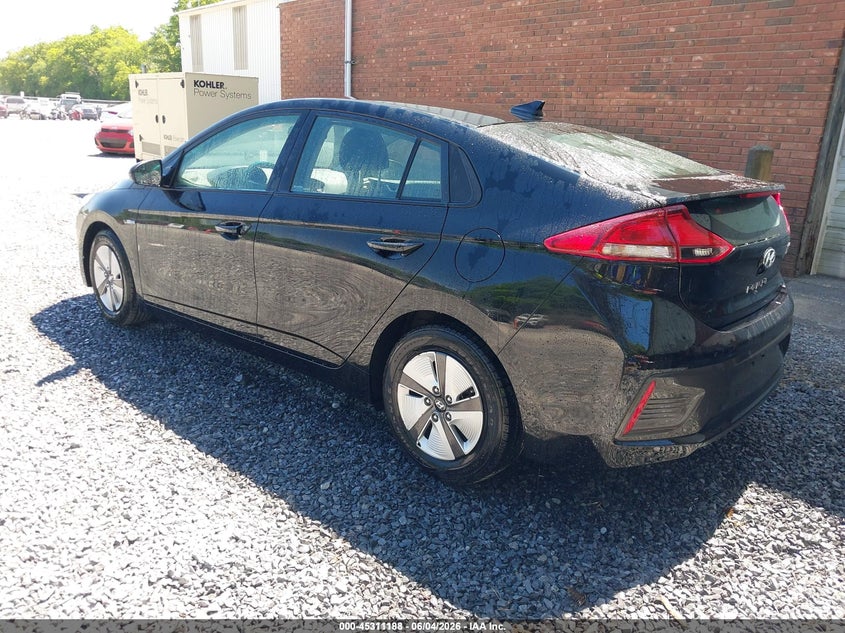 2018 HYUNDAI IONIQ HYBRID BLUE — Фото 3