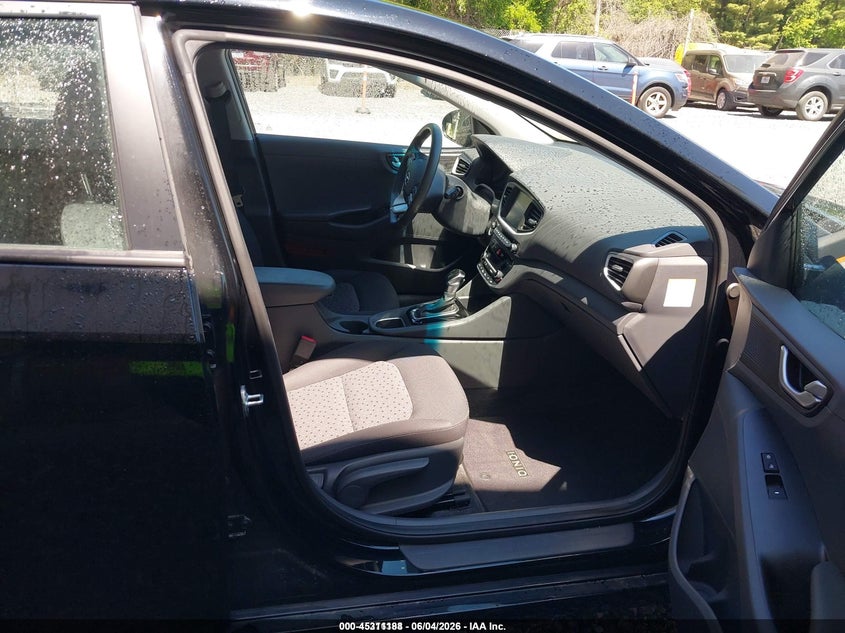 2018 HYUNDAI IONIQ HYBRID BLUE — Фото 5