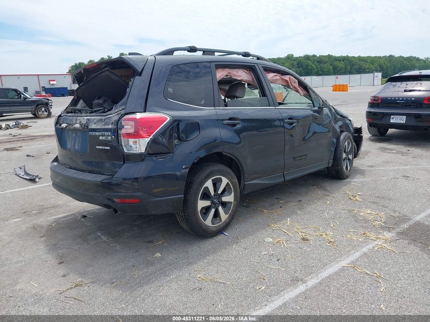 Vin: jf2sjajc8hh457092, lot: 45809147, subaru forester 2.5i limited 20174