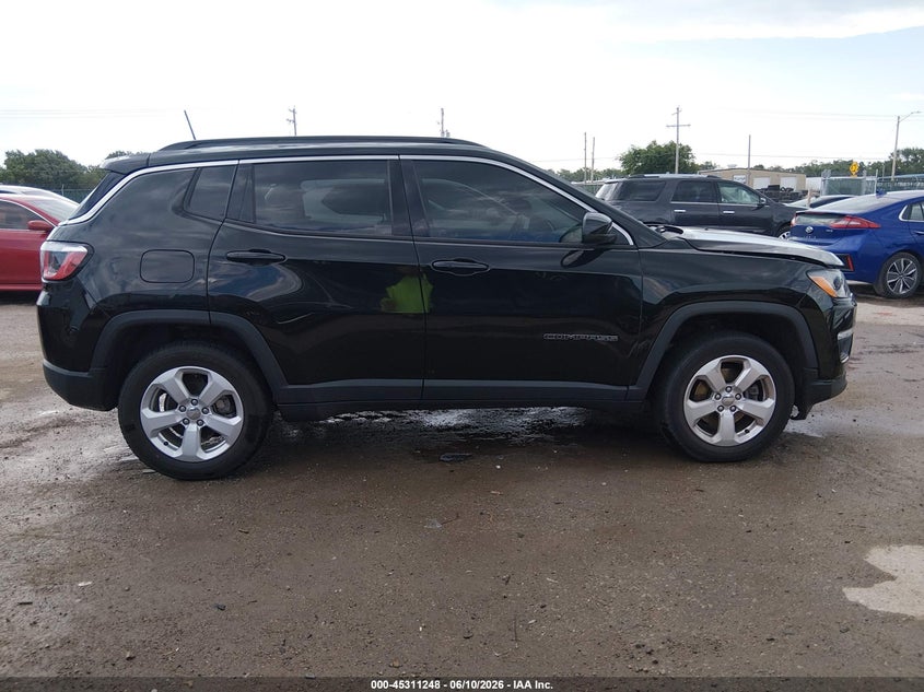 2018 Jeep Compass Latitude 4X4 VIN: 3C4NJDBB0JT256927 Lot: 45311248