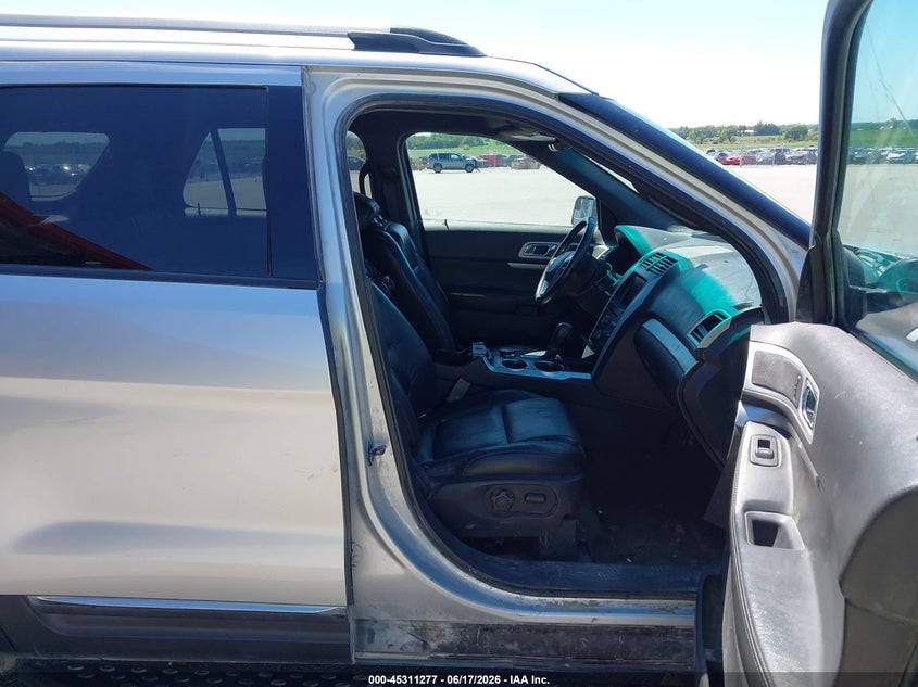 2014 FORD EXPLORER auction photo 5
