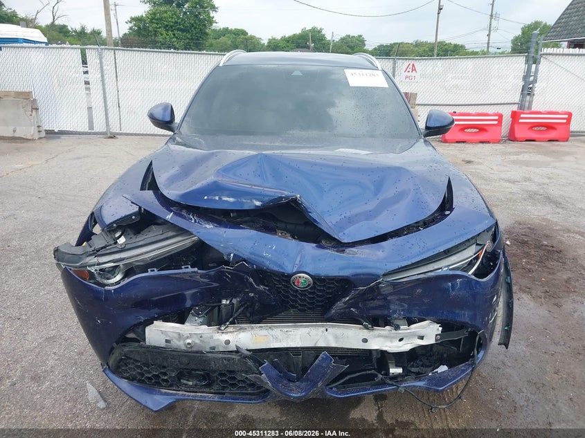 2020 Alfa Romeo Stelvio Ti Lusso Awd VIN: ZASPAKBN7L7C77456 Lot: 45311283