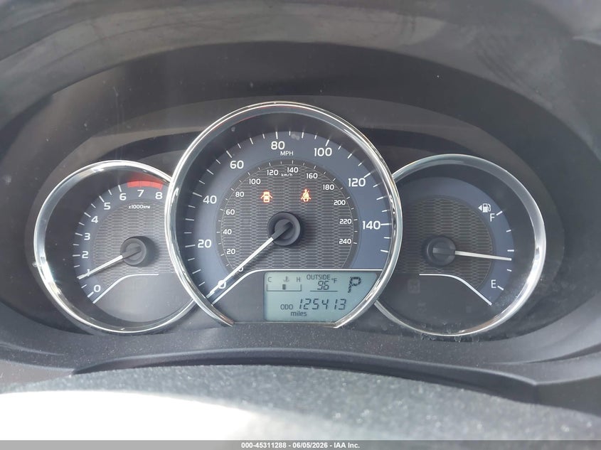 2014 TOYOTA COROLLA auction photo 7