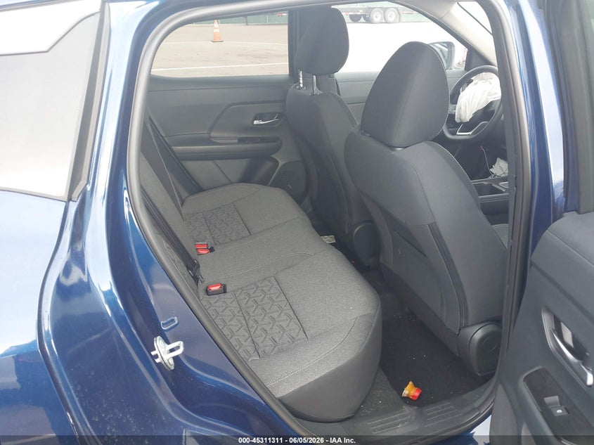 2025 NISSAN KICKS auction photo 8