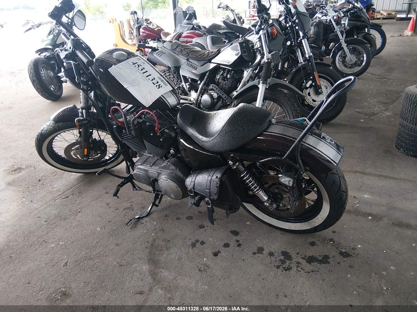 HARLEY-DAVIDSON XL1200 2009