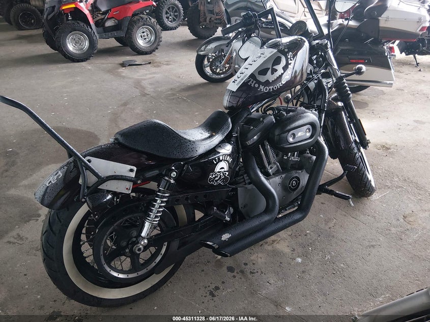 HARLEY-DAVIDSON XL1200 2009