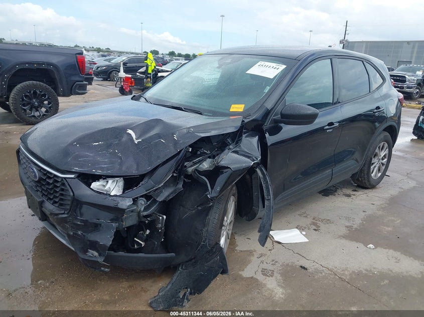 2025 FORD ESCAPE auction photo 2