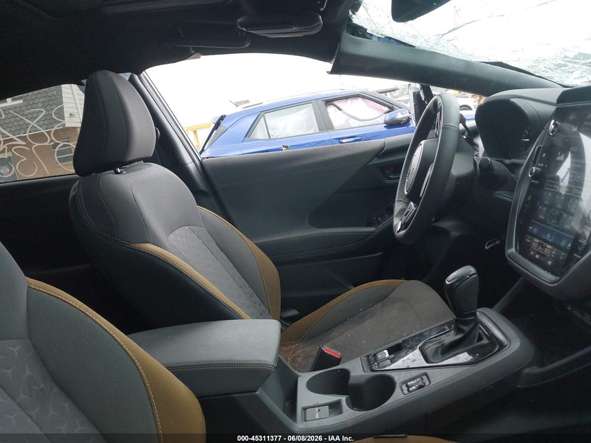 2024 SUBARU CROSSTREK 2.5L H-4 DI, DOHC, V(VIN: 4S4GUHF62R3826482