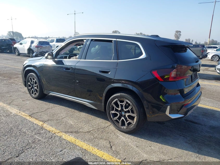 Vin: wbx73ef0xp5w02656, lot: 45809444, bmw x1 xdrive28i 20233