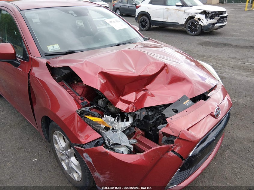 2016 SCION IA auction photo 6