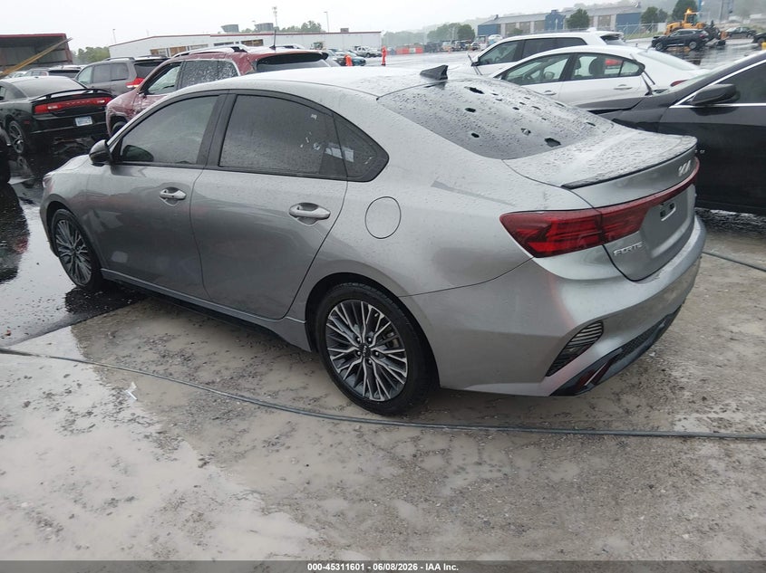 Vin: 3kpf54ad0pe655359, lot: 45809527, kia forte gt-line 20233