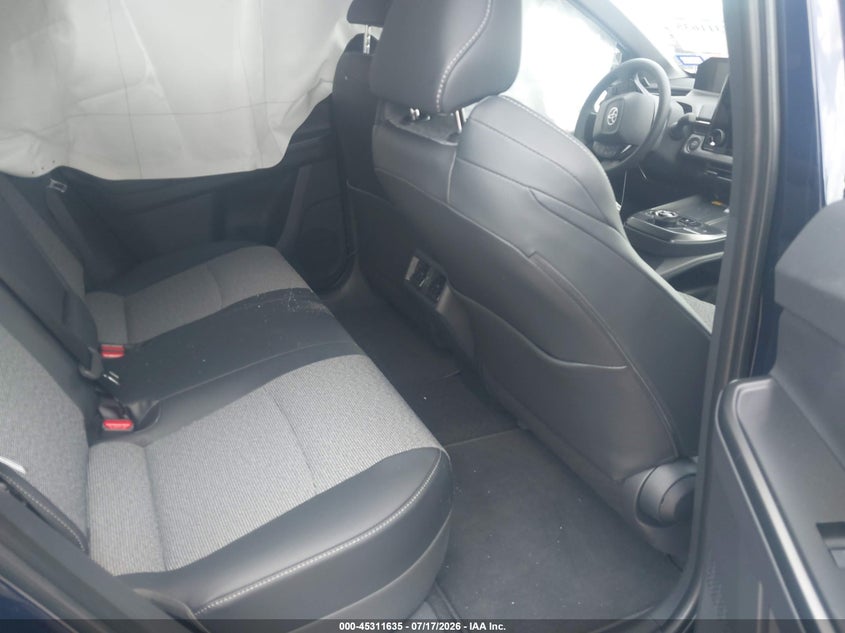 Vin: jtmbcaeb2ta005778, lot: 45809561, toyota bz xle plus 2026 img_1