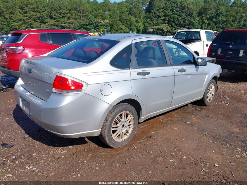 2010 FORD FOCUS auction photo 4