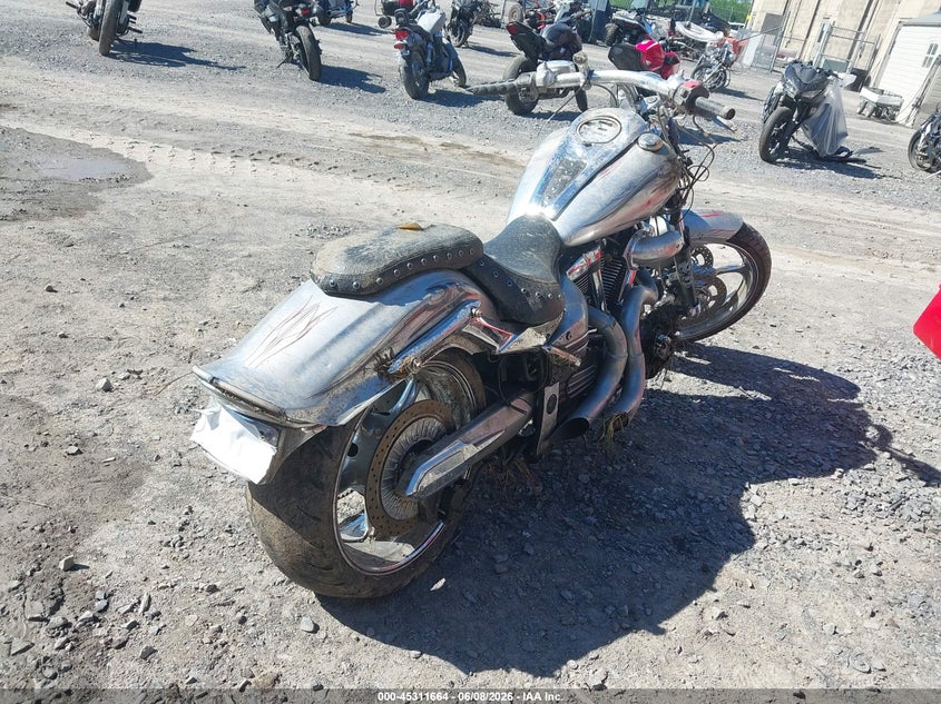 2009 YAMAHA XV MOTO 2