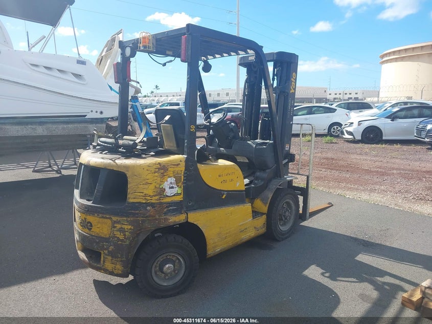 2017 YALE GP060MX auction photo 4
