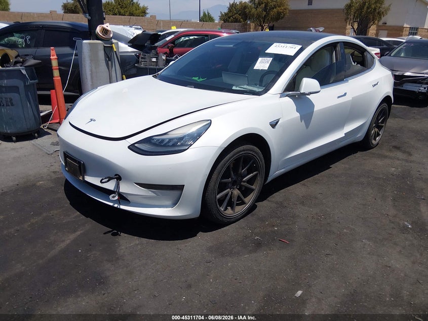 AtlanticExpress - Tesla Model 3