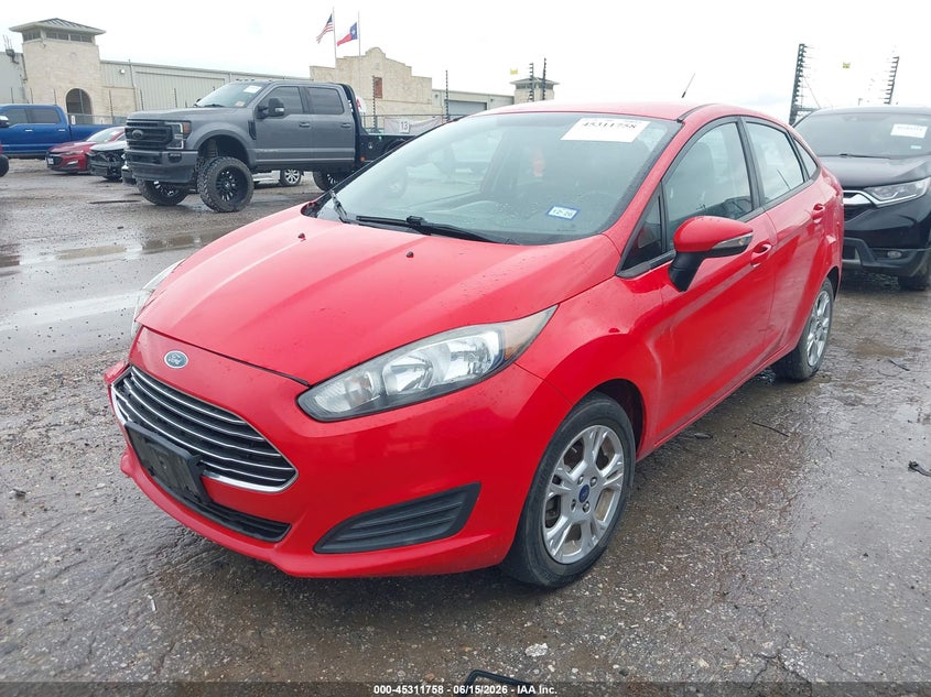 Vin: 3fadp4bj8em195673, lot: 45809684, ford fiesta se 20142