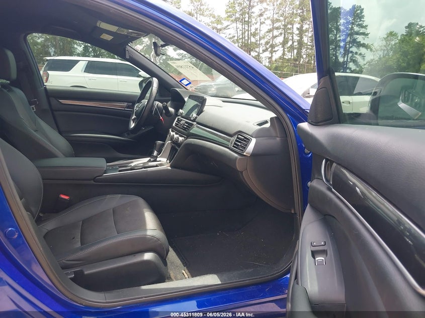 2020 HONDA ACCORD SPORT — Photo 5