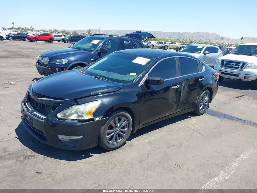2015 Nissan Altima 2.5 S VIN: 1N4AL3AP2FN330023 Lot: 45311855