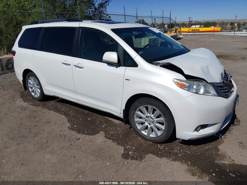 2017 TOYOTA SIENNA XLE PREMIUM 7 PASSENGER