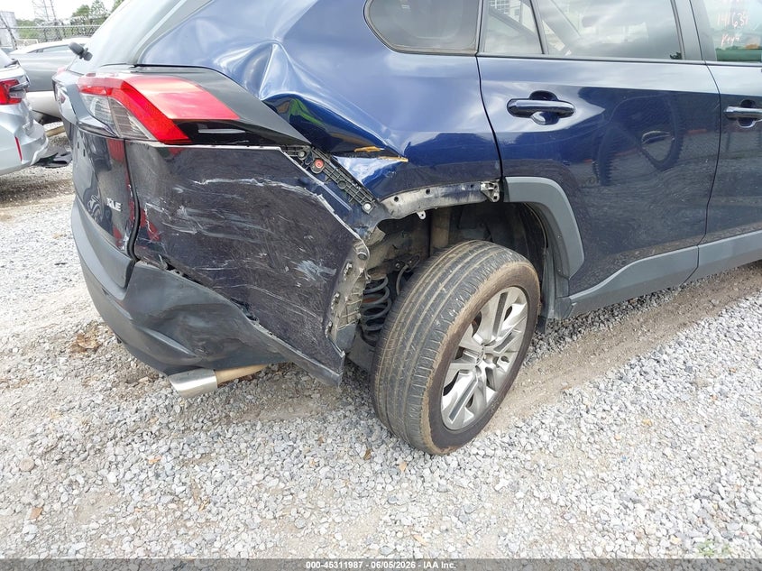 2021 Toyota Rav4 Xle Premium VIN: 2T3C1RFV4MW141639 Lot: 45311987