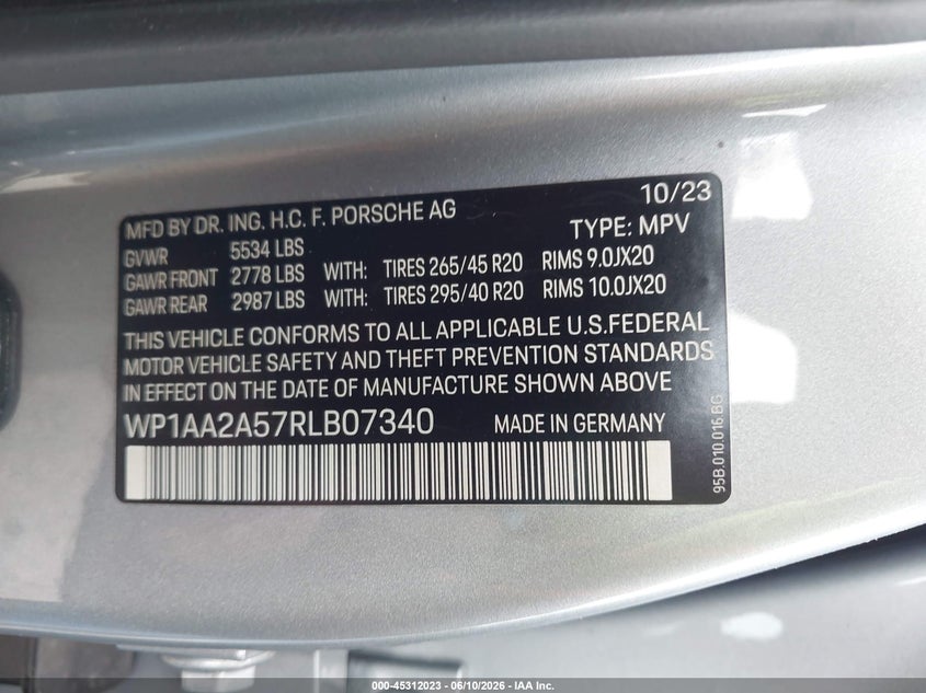 2024 Porsche Macan T VIN: WP1AA2A57RLB07340 Lot: 45312023