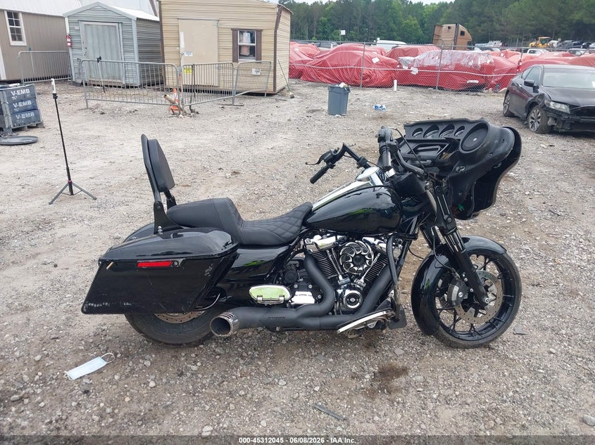 2018 Harley-Davidson Flhx Street Glide VIN: 1HD1KBC11JB653259 Lot: 45312045
