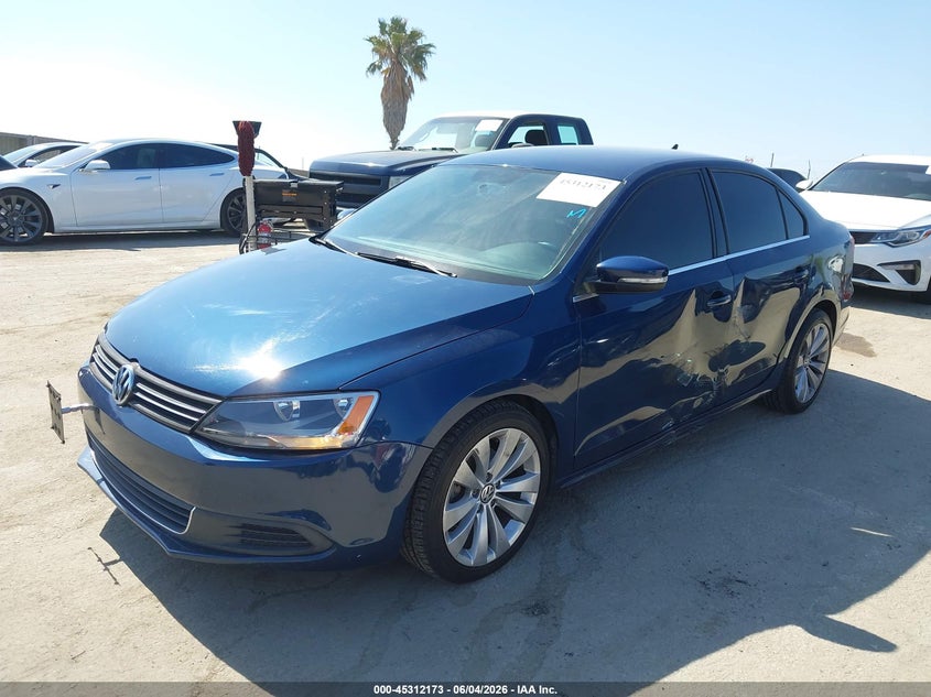 2013 VOLKSWAGEN JETTA auction photo 2