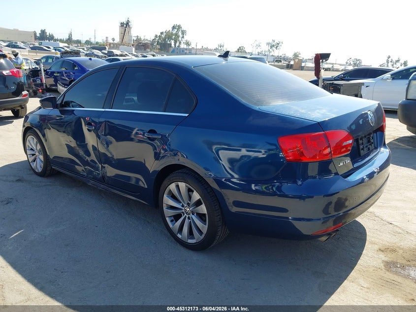 2013 VOLKSWAGEN JETTA auction photo 3