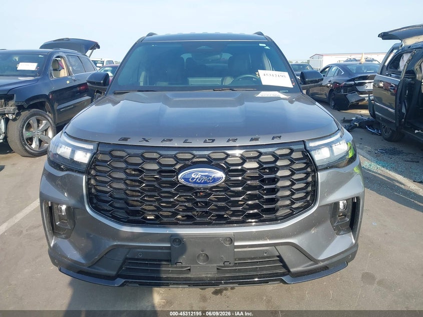 2025 Ford Explorer St-Line VIN: 1FMUK8KH0SGC98682 Lot: 45312195