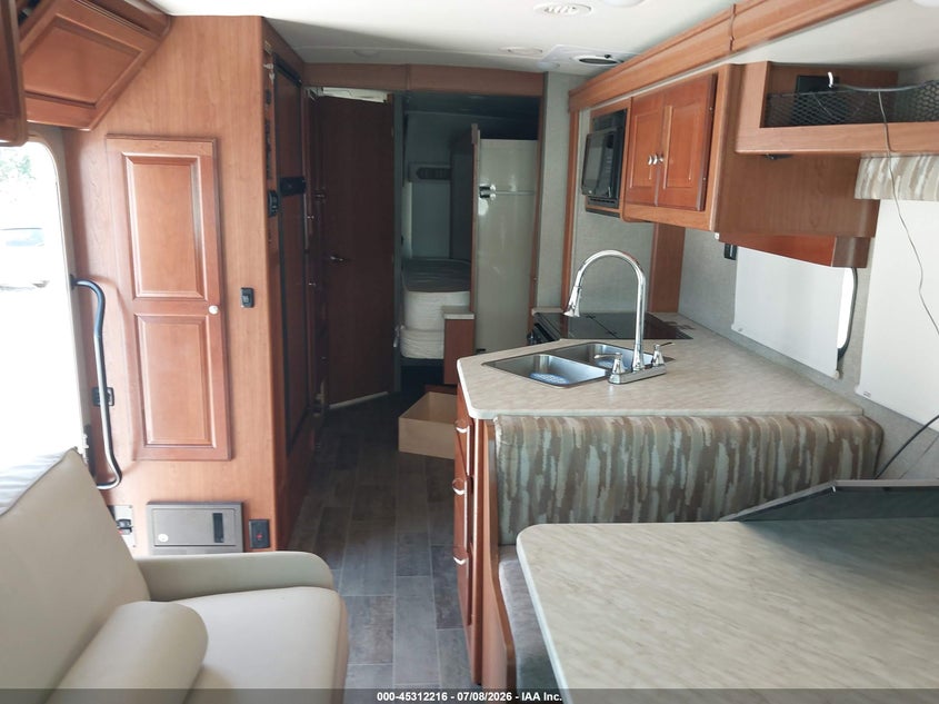 2020 WINNEBAGO 27PE auction photo 5