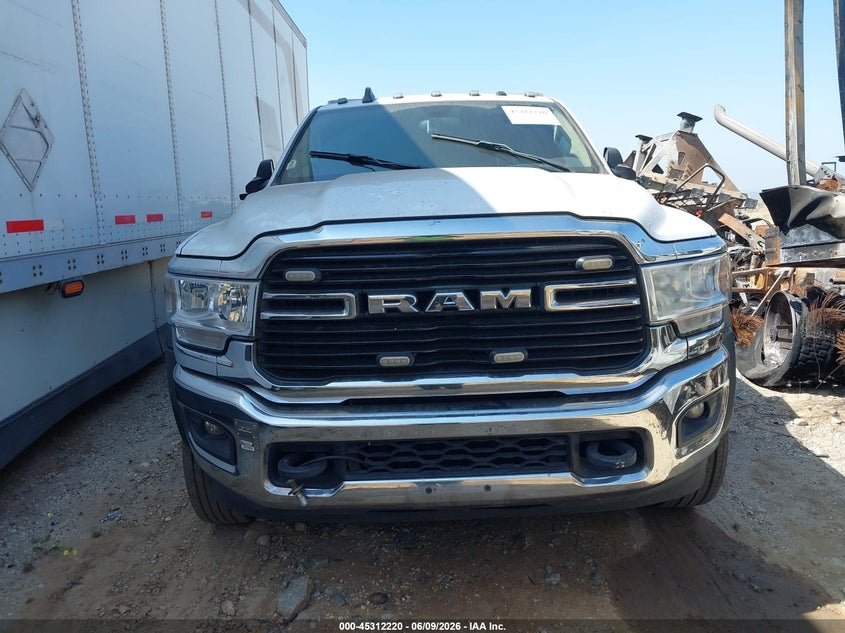 2019 Ram 5500 Chassis Tradesman/Slt VIN: 3C7WRMDL2KG599836 Lot: 45312220