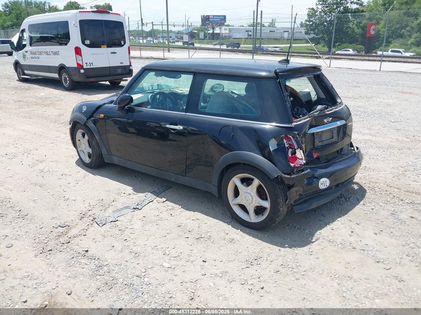 2005 Mini Cooper VIN: WMWRC33505TJ71132 Lot: 45312226