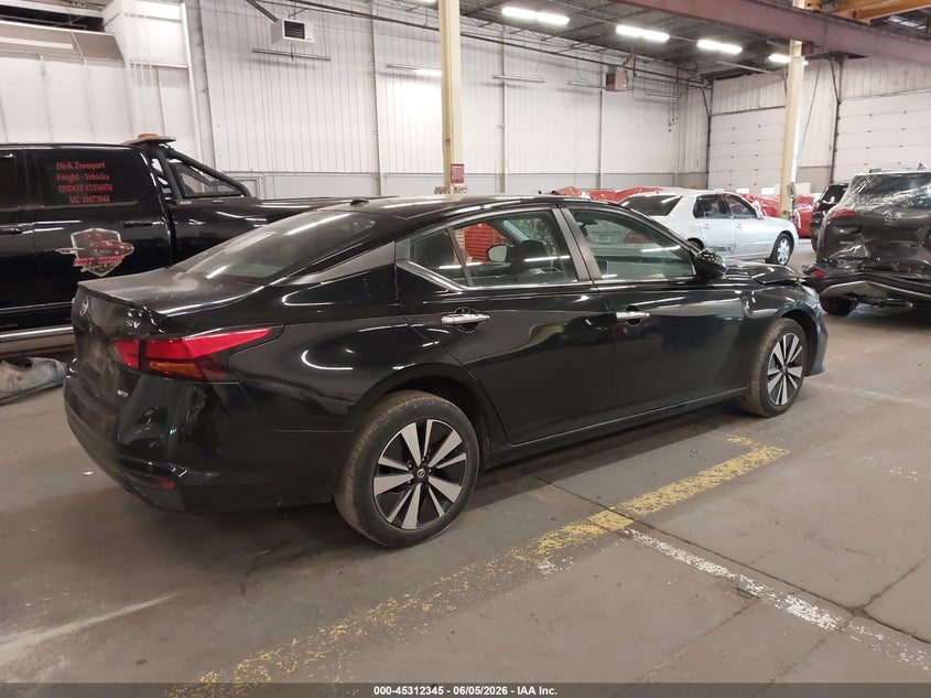 2021 NISSAN ALTIMA auction photo 4