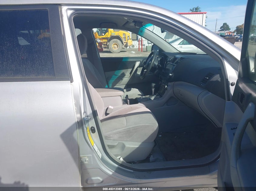 2008 TOYOTA HIGHLANDER auction photo 5