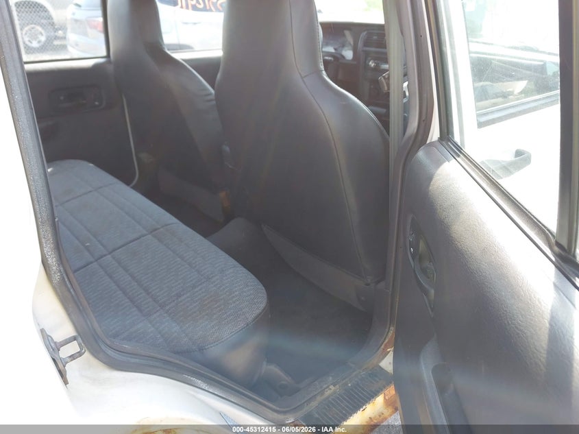 2000 Jeep Cherokee Sport VIN: 1J4FF48S7YL249373 Lot: 45312415