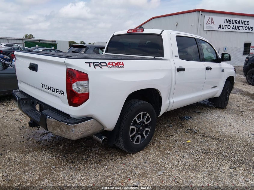 2020 TOYOTA TUNDRA auction photo 4
