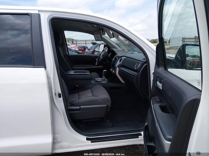 2020 TOYOTA TUNDRA auction photo 5