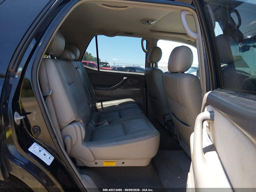 2005 Toyota Sequoia Sr5 V8 VIN: 5TDZT34A75S262007 Lot: 45312498