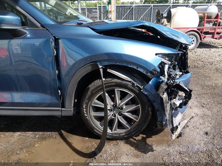 MAZDA CX-5 2018 VIN JM3KFBCMXJ1474722