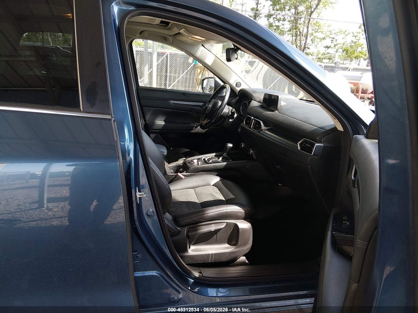 MAZDA CX-5 2018 VIN JM3KFBCMXJ1474722
