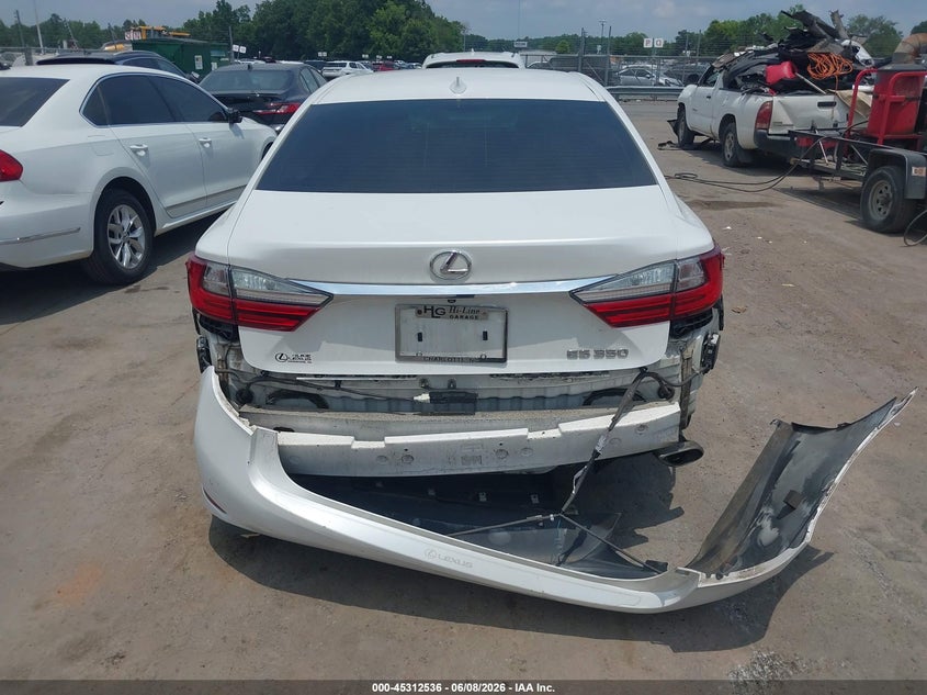 2016 LEXUS ES 350 — Photo 16