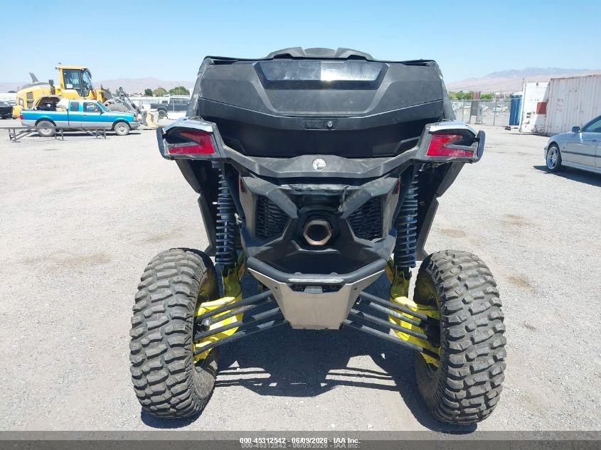 2018 CAN-AM MAVERICK X3 MAX auction photo 6