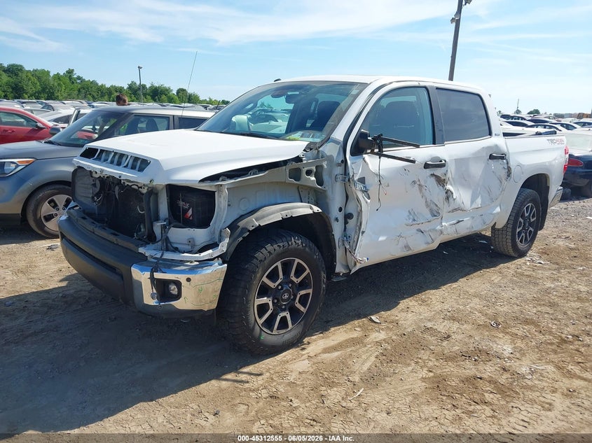Vin: 5tfdy5f19jx707243, lot: 45810481, toyota tundra sr5 plus 5.7l v8 20182