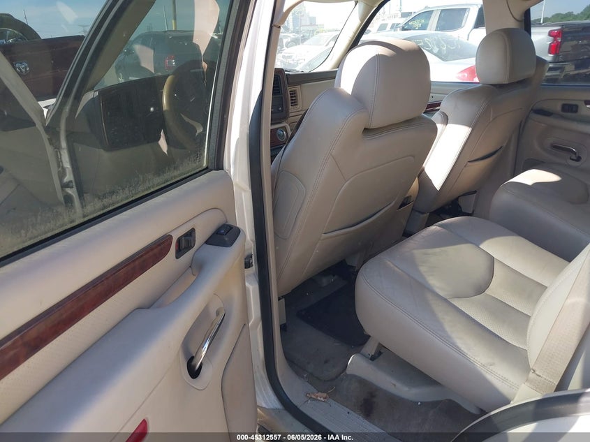 2005 Cadillac Escalade Standard VIN: 1GYEK63NX5R115552 Lot: 45312557