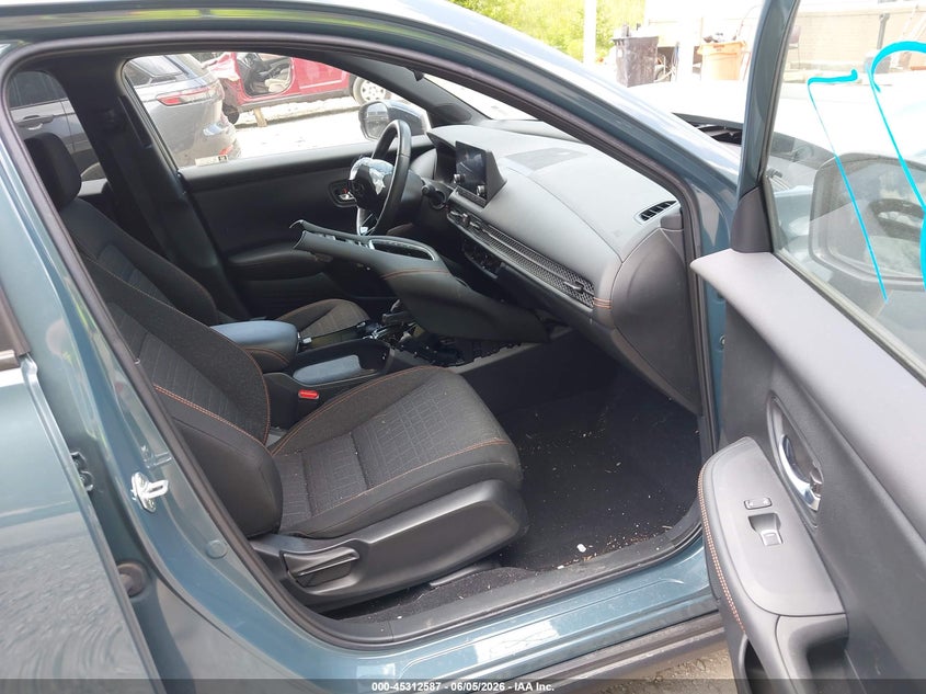 2024 HONDA HR-V 2.0L I-4 DI, DOHC, V(VIN: 3CZRZ2H53RM739747