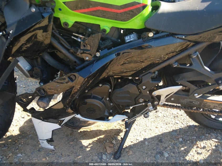 2022 Kawasaki Ex400 VIN: JKAEXKG14NDAG9813 Lot: 45312589