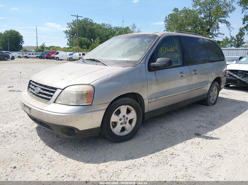 2004 FORD FREESTAR auction photo 2