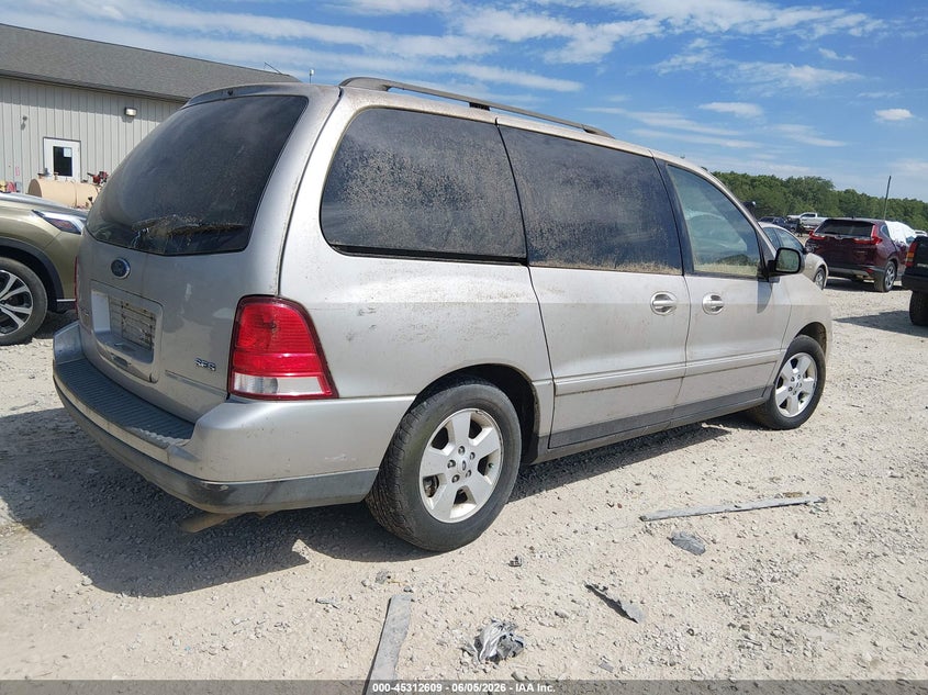 2004 FORD FREESTAR auction photo 4
